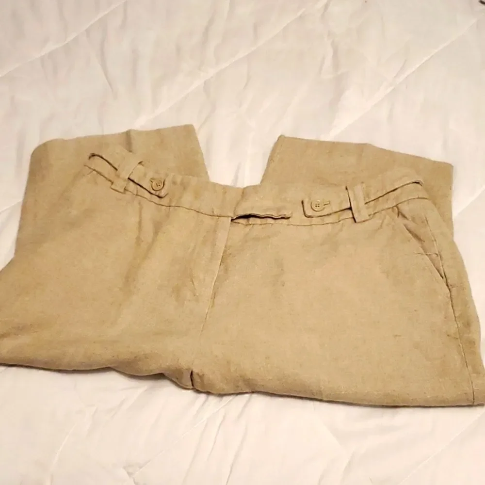 Peter Nygard collection, womans linen shorts 12 petite